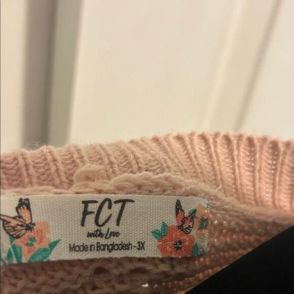 NWT Chevron Patterned Knit Sweater - Pink, Brown, and Cream 3x - Picture 2 of 7